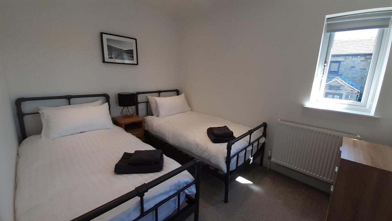 Lane End Cottage Holmfirth - Panoramic Views, Modernised With Offroad Parking Exterior foto