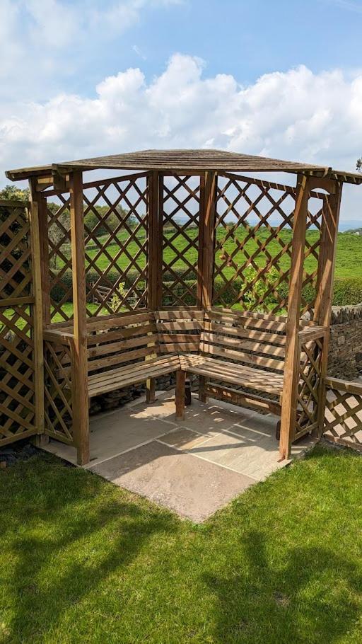 Lane End Cottage Holmfirth - Panoramic Views, Modernised With Offroad Parking Exterior foto